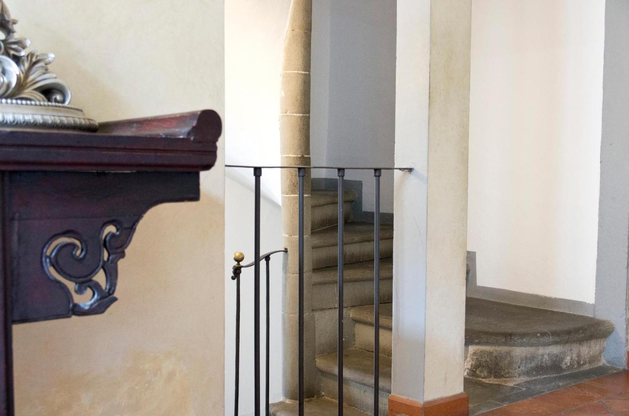 Traviata Appartamento Storico - Palazzo Tolomei フィレンツェ エクステリア 写真